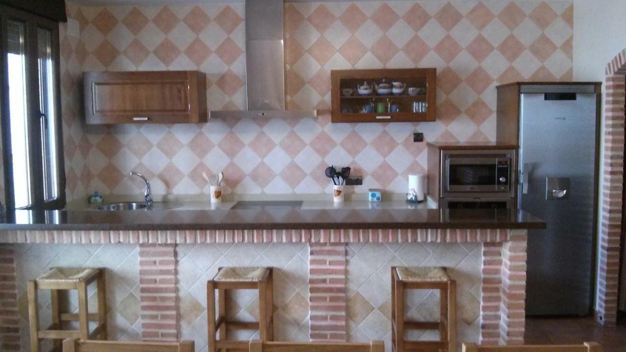 Casa Rural Los Pocicos San Carlos del Valle ภายนอก รูปภาพ